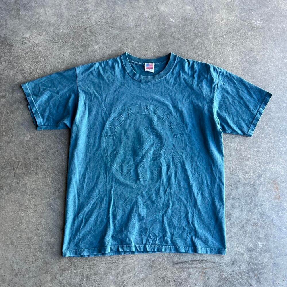 Vintage 90s‎ usa embroidered tee